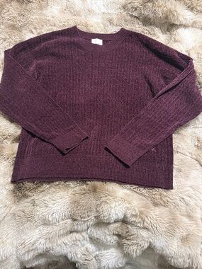 Calvin Klein - Plum Crewneck Sweater - Medium